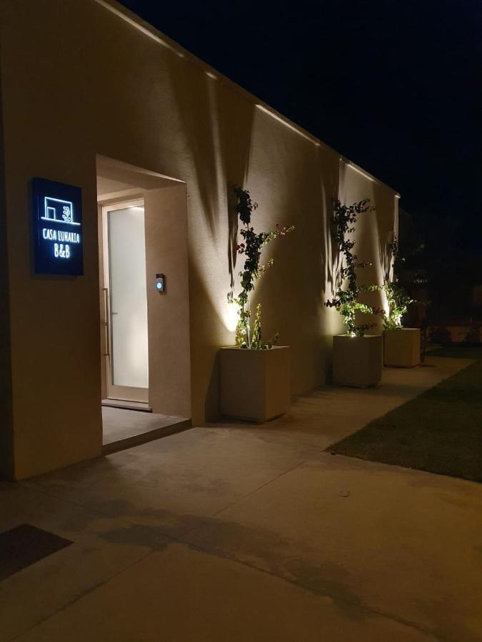 Casa Lunaria B&B Porto SantʼElpidio Екстериор снимка